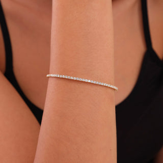 Bracelet flexible en diamant taille ronde pour tous les jours