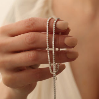 Collier de tennis en diamants à coupe ronde et moissanite pour femme