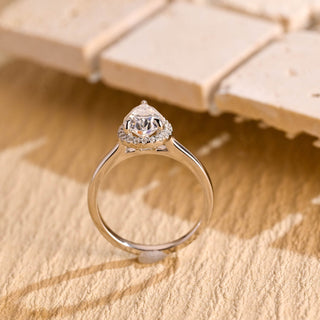 Bague de fiançailles avec halo de diamants en moissanite taille poire de 1,0 à 2,0 ct