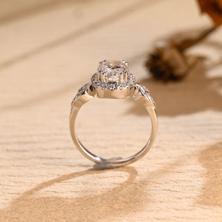 Bague de fiançailles avec halo de diamants en grappe unique en moissanite à taille ovale de 1,0 à 2,0 ct