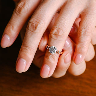 Bague de fiançailles avec diamant en forme de brindille de moissanite à taille ronde de 2,0 à 3,0 ct