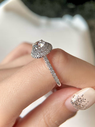 Anillo de compromiso con doble halo de diamantes de moissanita de talla redonda de 1,0 CT a 2,0 CT