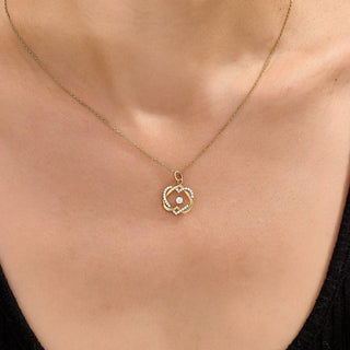 Collier à double cœur entrelacé en diamant taille ronde pour elle 