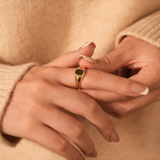 Anillo con sello ovalado chapado en oro de 14 quilates, regalo de Navidad para mujer