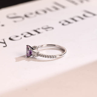 Bague de fiançailles en grappe de diamants en moissanite taille Asscher violette de 1,0 à 2,0 ct