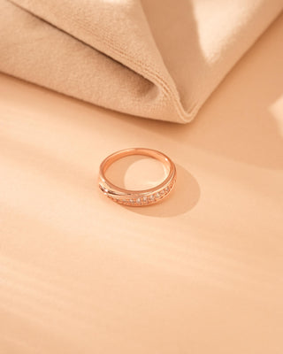 0.25 TCW Round Minimalist Moissanite Wedding Band