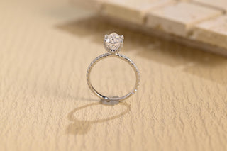 Anillo de compromiso con diamante único de moissanita de talla pera de 2,0 CT a 3,0 CT