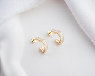 Boucles d'oreilles à tige en forme de cœur avec diamants taille radiante pour femmes