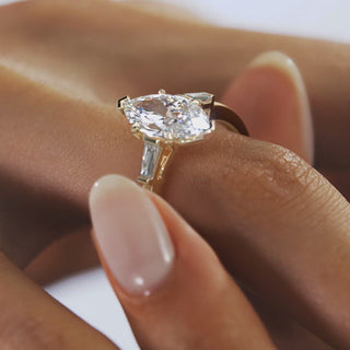 Bague de fiançailles solitaire à trois pierres en moissanite marquise et baguette 2CT 