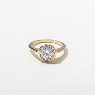 Bague de fiançailles solitaire avec diamant rond F/VS1 CVD de 1,51 ct