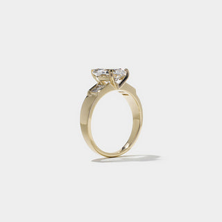 Bague de fiançailles à cinq pierres et diamants en forme de poire G/VS1 CVD de 2,31 ct