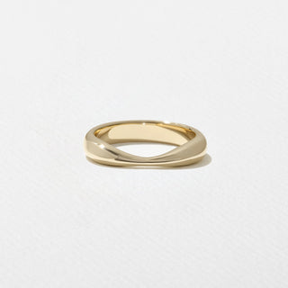 Plain solitaire Wedding Band