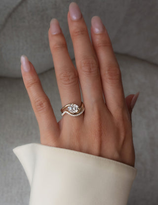 Bague de mariage avec solitaire en diamant ovale CVD de 1,0 à 2,0 ct et pavé