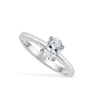 Bague de fiançailles solitaire en moissanite de forme ovale de 1,33 ct