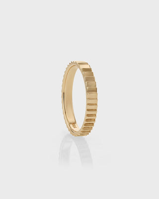 Classic Scale Wedding Band