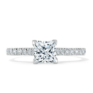 Bague de fiançailles en moissanite solitaire taille princesse 1,0 ct sertie pavée