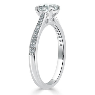 Bague de fiançailles en moissanite pavée solitaire taille coussin de 1,0 ct