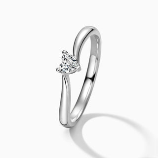 1.0CT Heart Cut Moissanite Diamond Solitaire Engagement Ring