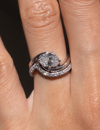 Bague de mariage avec solitaire en diamant ovale CVD de 1,0 à 2,0 ct et pavé