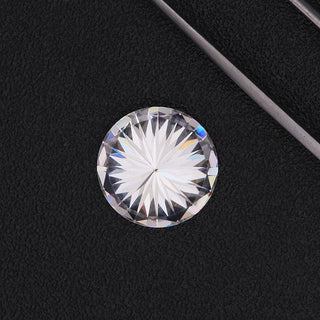 6.00 MM Heart And Arrow Round Cut Colorless Loose Moissanite - ELITE CARAT