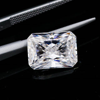 Crushed Ice Radiant Cut 5.00 CT Colorless Loose Moissanite